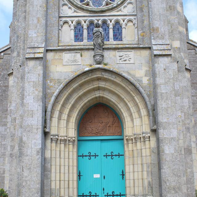 Porte d'entrée de l'Eglise du Sacré-Coeur
