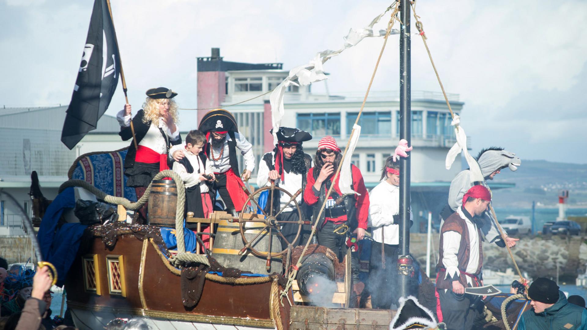 Char à ban de pirates, les Gras