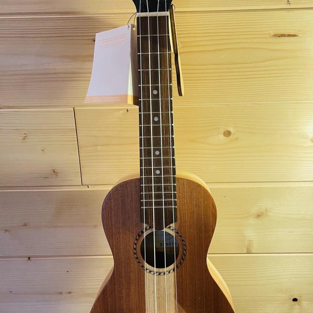 Trouz Ukulele