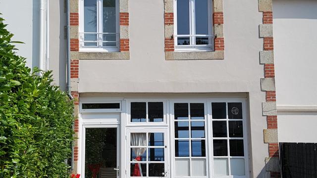 Petit Kerguel Exterieur Rotated